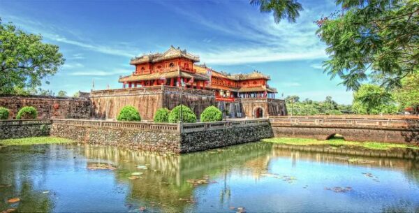 Thừa Thiên Huế với nhiều di sản văn hóa Thừa Thiên Huế với nhiều di sản văn hóa